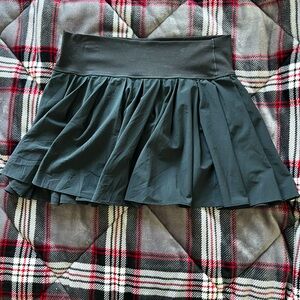 Aerie black Skort